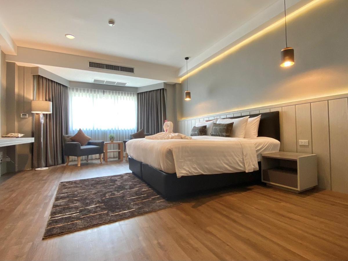 אודון תאני Siamgrand Hotel מראה חיצוני תמונה