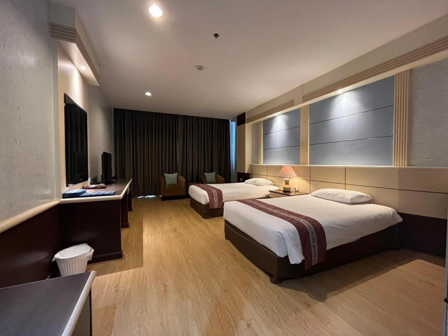 אודון תאני Siamgrand Hotel מראה חיצוני תמונה
