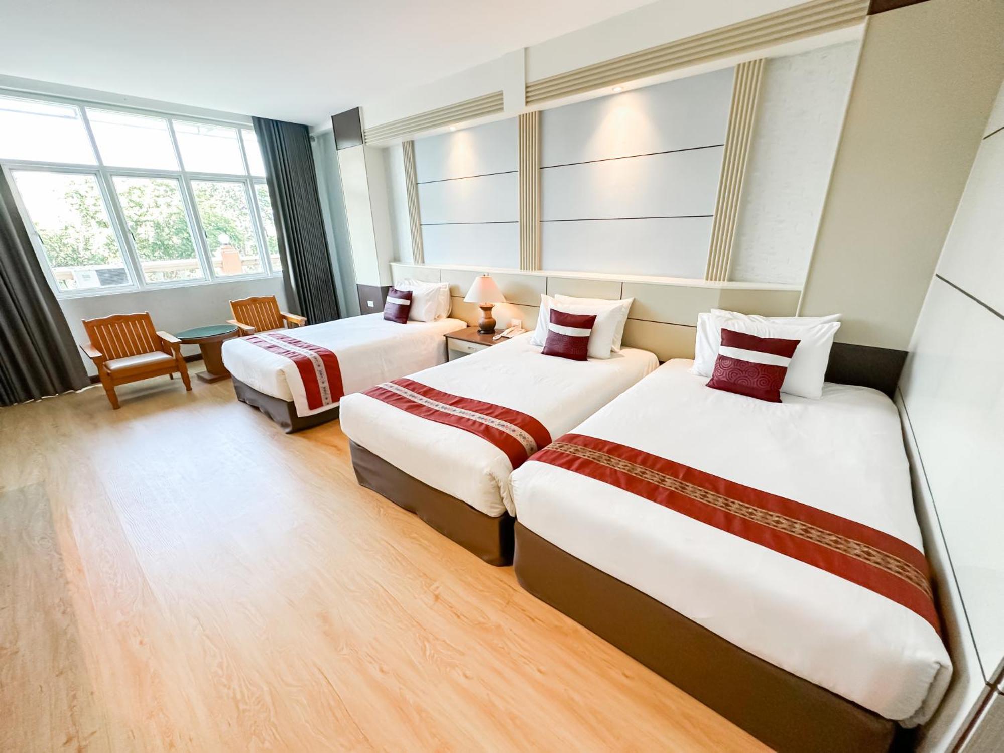 אודון תאני Siamgrand Hotel מראה חיצוני תמונה